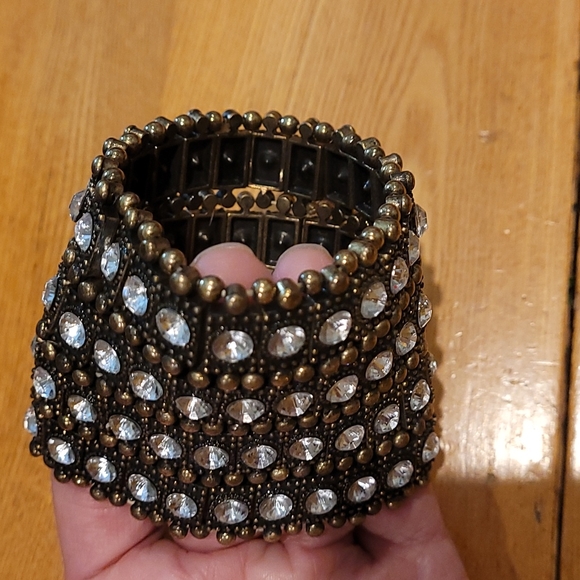 Rhinestone & Brass Beaded bracelet LIKE NEW, Heavy wirh A Lovely Fit! - Picture 3 of 7